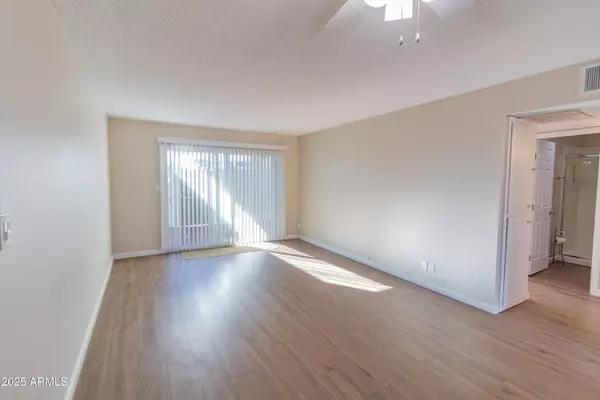 6721 E MCDOWELL Road #G304, Scottsdale, AZ 85257