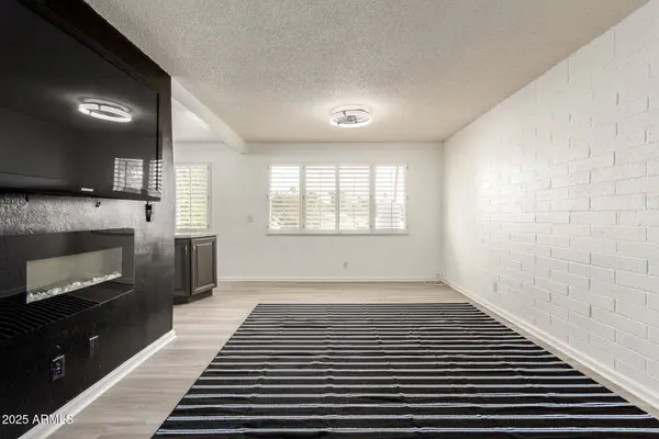 8221 E GARFIELD Street #L214, Scottsdale, AZ 85257