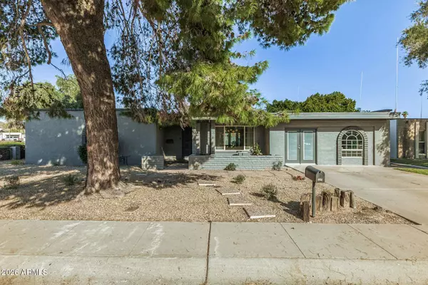 3202 E CORRINE Drive, Phoenix, AZ 85032