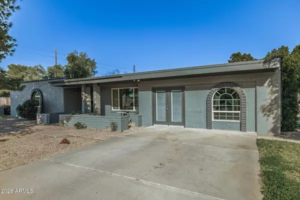 3202 E CORRINE Drive, Phoenix, AZ 85032