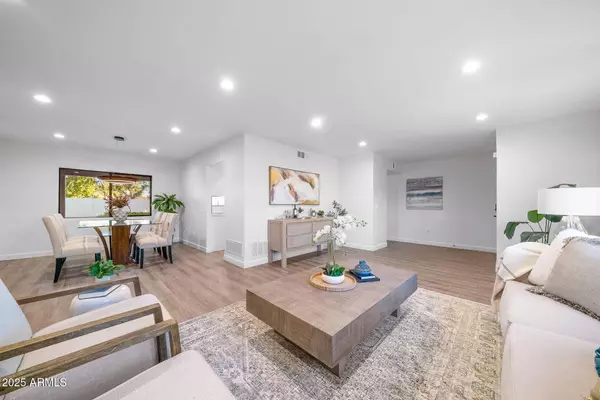 8537 E SAN FELIPE Drive, Scottsdale, AZ 85258