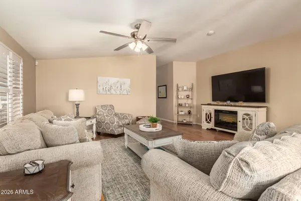 11596 W SIERRA DAWN Boulevard #202, Surprise, AZ 85378