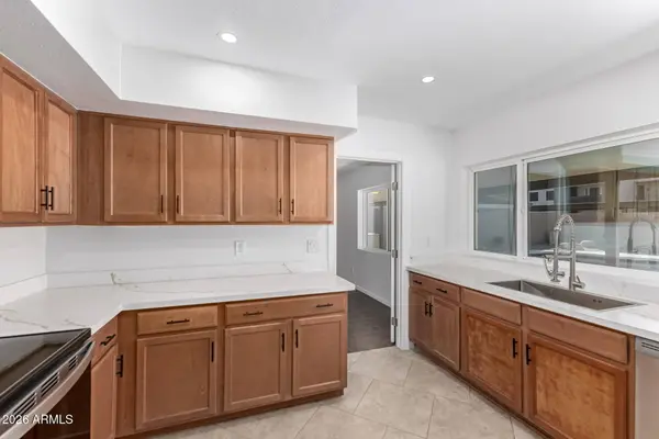 5107 W HARMONT Drive, Glendale, AZ 85302