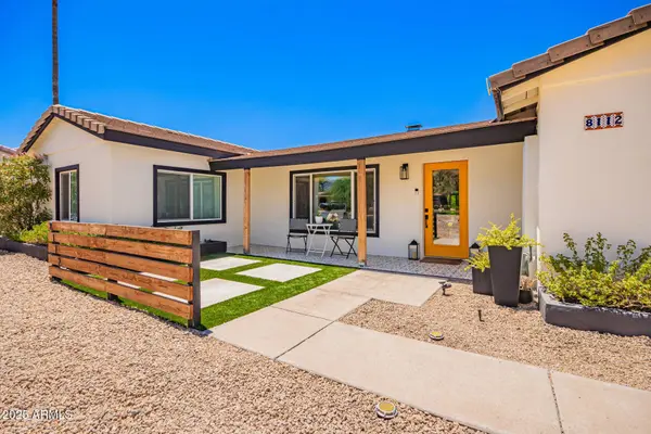 8112 N 10TH Place, Phoenix, AZ 85020