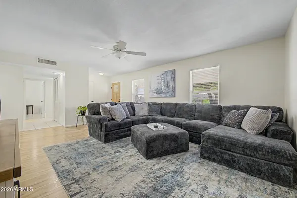 10502 W EDGEWOOD Drive, Sun City, AZ 85351