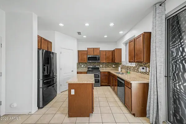 5821 S 35TH Place, Phoenix, AZ 85040