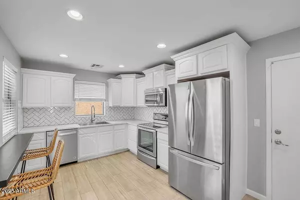 3004 E MEGAN Street, Gilbert, AZ 85295