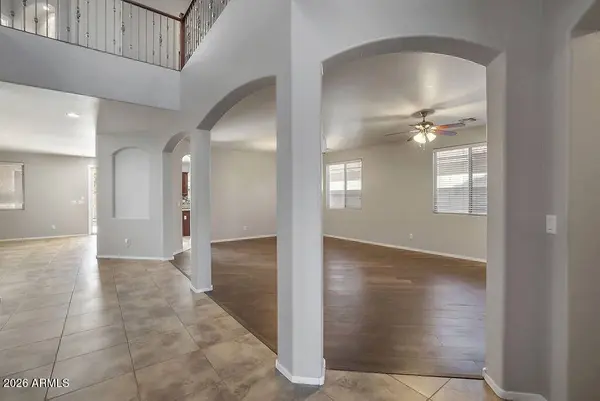 9187 W Mine Trail, Peoria, AZ 85383