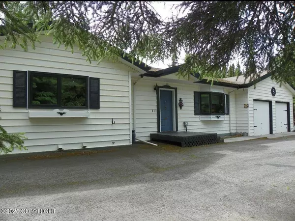 2325 Brewis BLVD, Delta Junction, AK 99737