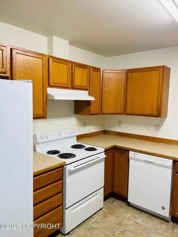 9387 Morningside LOOP, Anchorage, AK 99515
