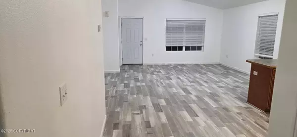 5366 W Hollywood RD, Wasilla, AK 99623