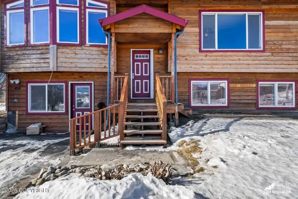 530 W Jepson CIR, Palmer, AK 99645