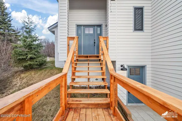 17135 Belarde AVE, Anchorage, AK 99516