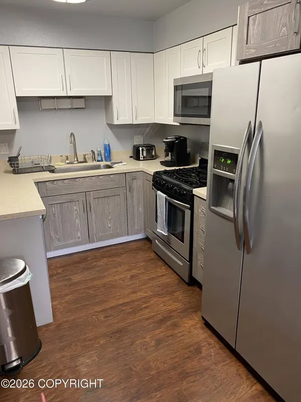 2251 Paxson DR, Anchorage, AK 99504