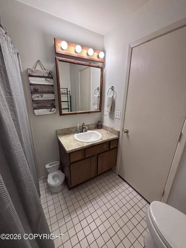 19529 Pribilof LOOP, Eagle River, AK 99577