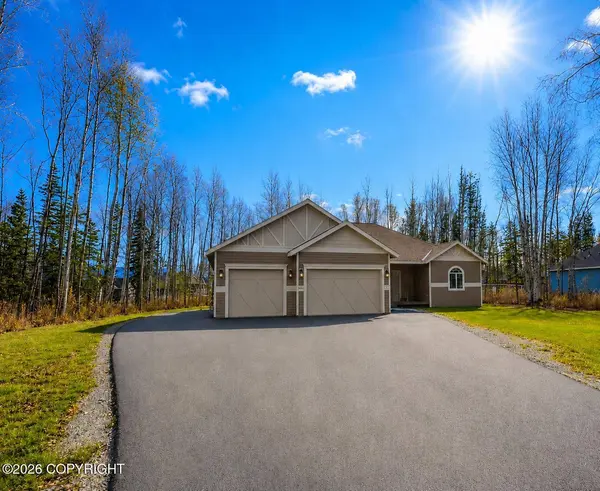 892 W Jones DR, Wasilla, AK 99654