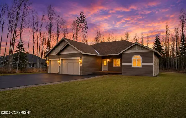 892 W Jones DR, Wasilla, AK 99654