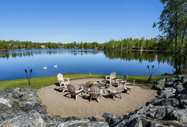 14009 W Big Lake RD, Wasilla, AK 99654