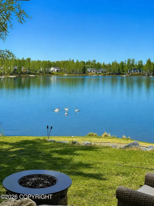 14009 W Big Lake RD, Wasilla, AK 99654