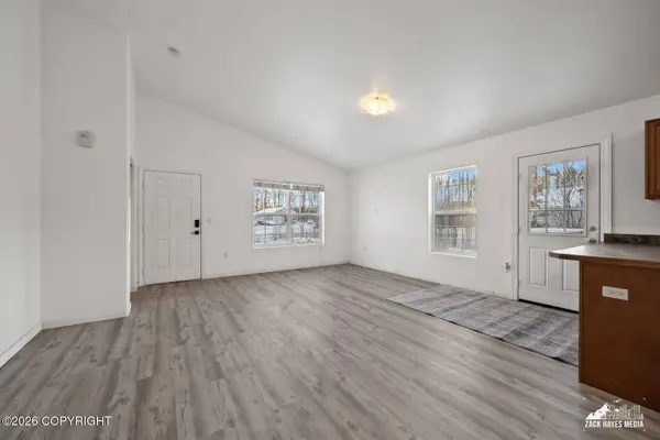5368 W Hollywood RD, Wasilla, AK 99623