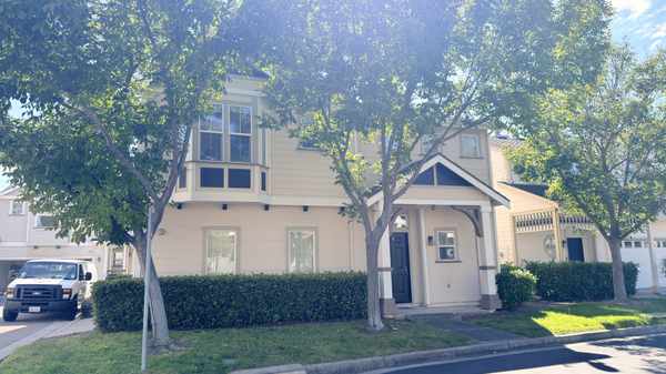 7318 Carter Ave, Newark, CA 94560-3649