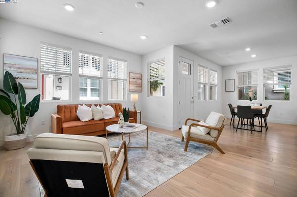 37450 Watersail Way, Newark, CA 94560