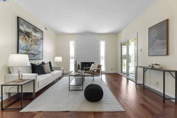 5420 Chapman Dr, Newark, CA 94560