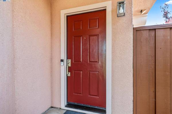 8503 Mahogany Pl, Newark, CA 94560