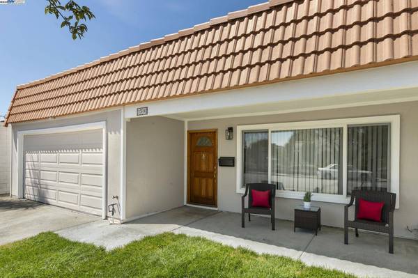 3501 Lake Ontario Dr, Fremont, CA 94555