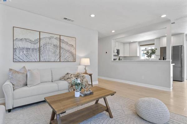 36523 Cherry St, Newark, CA 94560