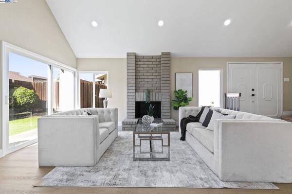 5139 Dryden Ct, Newark, CA 94560