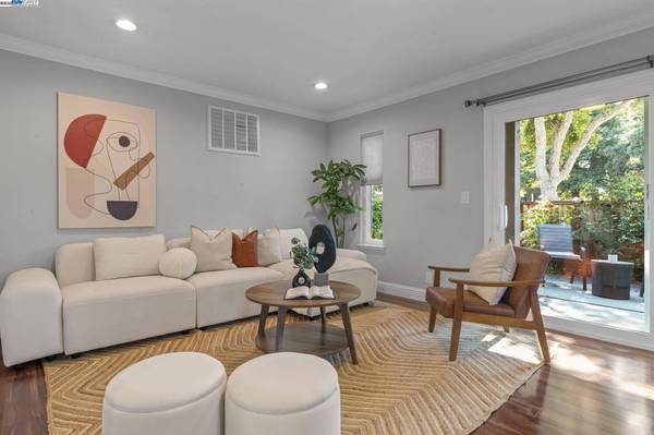 3833 Burton Cmn, Fremont, CA 94536