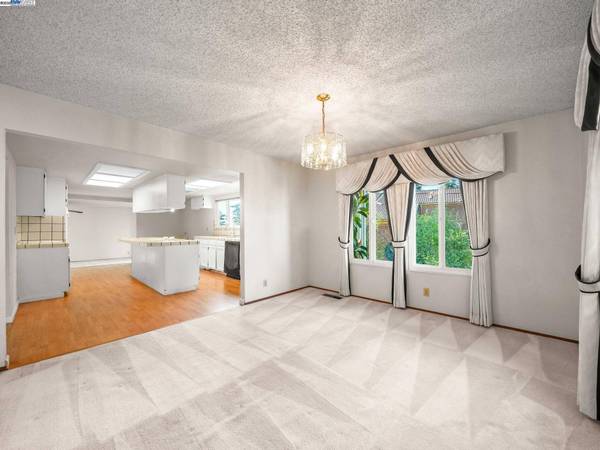 1800 Weir Dr, Hayward, CA 94541