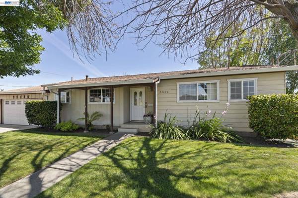 35446 Cleremont Dr, Newark, CA 94560