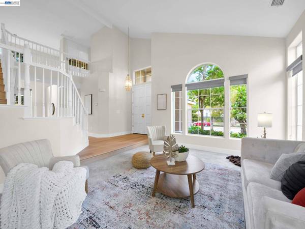 36270 Enfield Dr, Newark, CA 94560