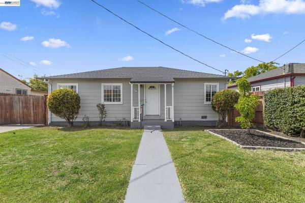 246 Tunis Rd, Oakland, CA 94603