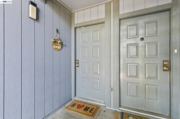 6266 Joaquin Murieta Ave #G, Newark, CA 94560