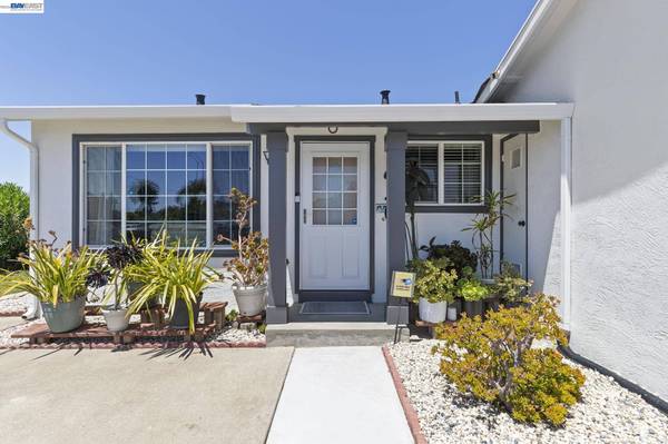 7995 Peachtree Ave, Newark, CA 94560