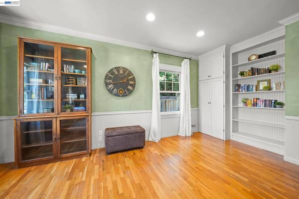 6649 Mayhews Landing Rd, Newark, CA 94560