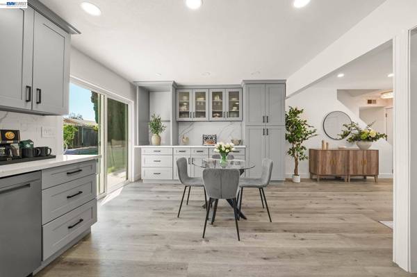 6242 Montcalm Ave, Newark, CA 94560