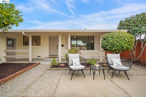 5470 Fernwood Dr, Newark, CA 94560