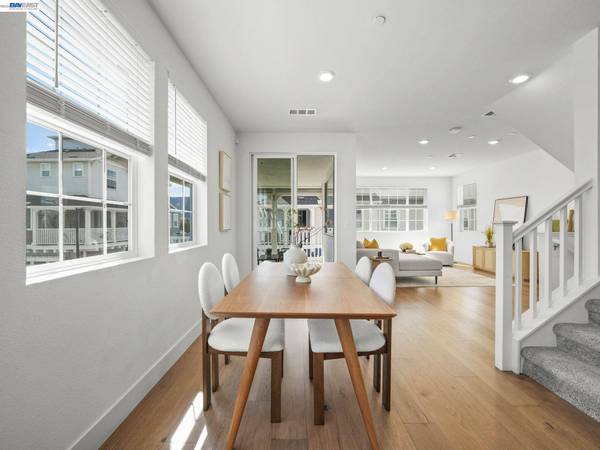 37613 Salt Grass Rd, Newark, CA 94560