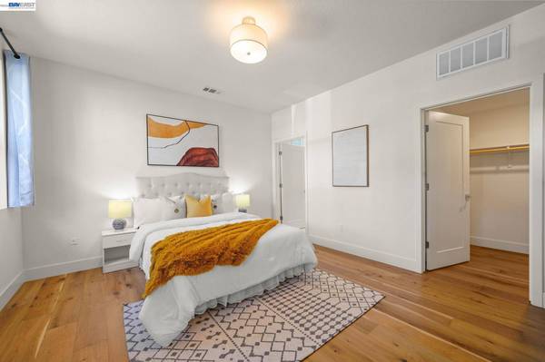 9732 Seawind Way, Newark, CA 94560
