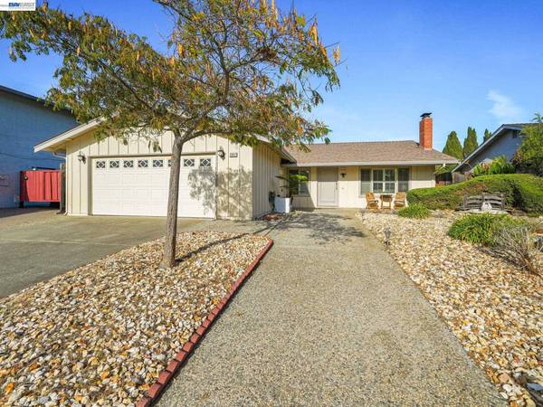 8047 Del Monte Ave