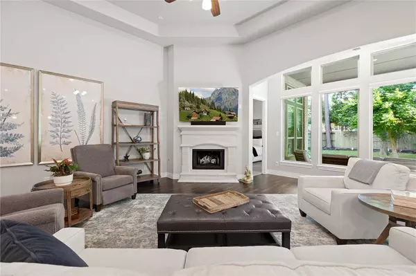 127 Evening Tide CT, Conroe, TX 77318