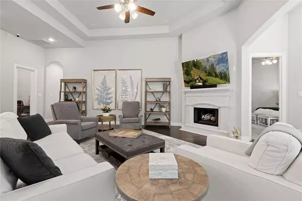 127 Evening Tide CT, Conroe, TX 77318