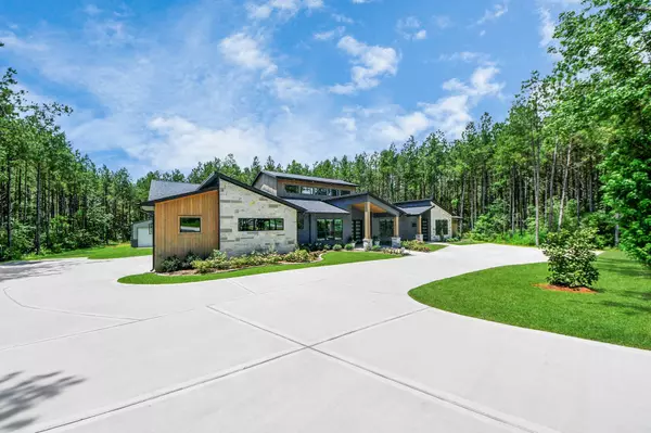 12784 Oak Barrel RD, Willis, TX 77378