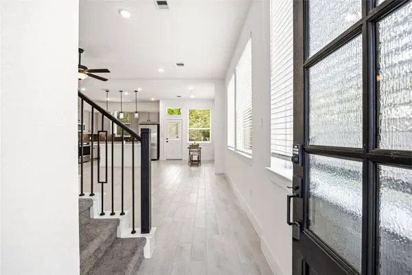 219 Prairie Rose CT, Conroe, TX 77318