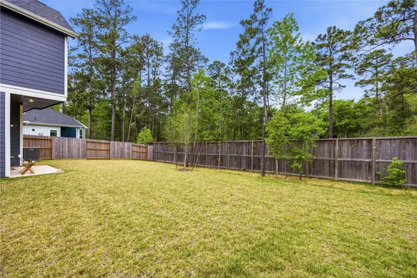 219 Prairie Rose CT, Conroe, TX 77318