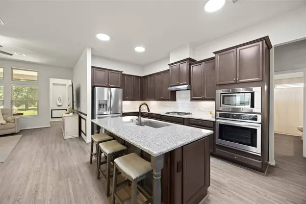 247 Scarlet Maple WAY, Conroe, TX 77318
